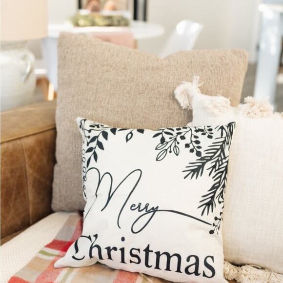 Merry Christmas Indoor/Outdoor Holiday Neutral Pillow Cover NWOT - Picture 2 of 7